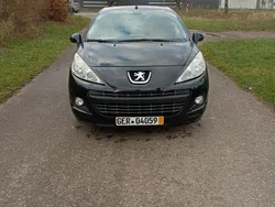 Schwarz Gebraucht 2010 Peugeot 207 CC Roland Garros Cabrio | 6.200 € (Teuer)