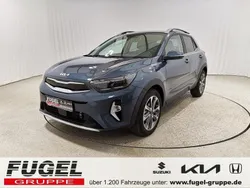 Denimblau met. Gebraucht 2024 Kia Stonic Spirit SUV | 21.999 € (Fairer Preis)