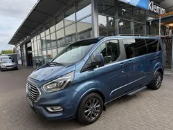 Blau Gebraucht 2021 Ford Tourneo Custom Titanium X Van / Kleinbus | 38.950 € (Fairer Preis)