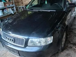 Schwarz Gebraucht 2004 Audi A4 Kombi | 1.900 € (Guter Preis)