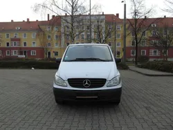 Weiß Gebraucht 2010 Mercedes Vito Van / Kleinbus | 5.999 € (Guter Preis)