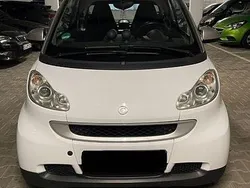 Weiß Gebraucht 2008 Smart ForTwo Coupé Passion Coupé | 3.300 € (Fairer Preis)