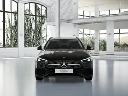 Metalliclack obsidianschwarz Gebraucht 2024 Mercedes C220 Kombi | 42.400 € (Etwas zu teuer)