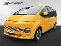 Gelb Gebraucht 2023 Hyundai Staria Prime Van | 41.980 € (Guter Preis)