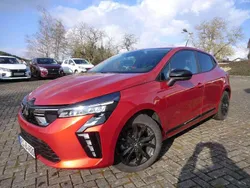 Aurorarot Gebraucht 2024 Mitsubishi Colt Plus Limousine | 17.990 € (Fairer Preis)