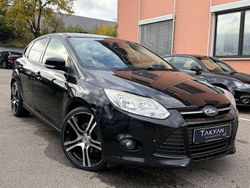 Schwarz Gebraucht 2011 Ford Focus Trend Limousine | 5.990 € (Etwas zu teuer)