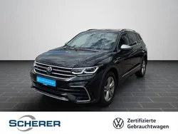 Deep black perleffekt (metallic) Gebraucht 2024 VW Tiguan Allspace Business SUV | 45.300 € (Etwas zu teuer)