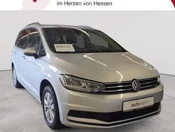 Reflexsilber metallic Gebraucht 2019 VW Touran Comfortline Van / Kleinbus | 19.590 € (Guter Preis)