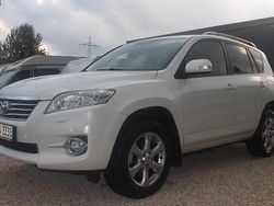 Weiß Gebraucht 2012 Toyota RAV4 SUV | 11.500 € (Fairer Preis)
