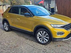 Gelb Gebraucht 2020 VW T-Roc Style SUV | 20.990 € (Guter Preis)
