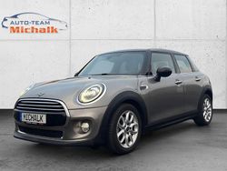 Moonwalk grey Gebraucht 2019 Mini Cooper Kleinwagen | 17.900 € (Fairer Preis)