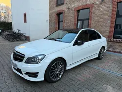 Weiß Gebraucht 2013 Mercedes C350 AMG Limousine | 13.000 € (Etwas zu teuer)