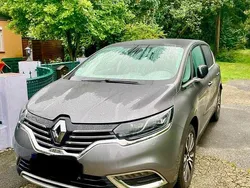 Grau Gebraucht 2015 Renault Espace Initiale Paris Van / Kleinbus | 12.999 € (Fairer Preis)