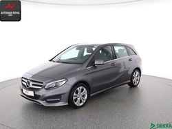 Grau Gebraucht 2016 Mercedes B200 Urban Van / Kleinbus | 16.780 € (Fairer Preis)