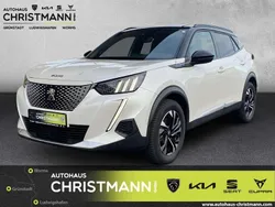 Lack weiss perlglänzend/typ au Gebraucht 2023 Peugeot e-2008 GT SUV | 23.990 € (Etwas zu teuer)