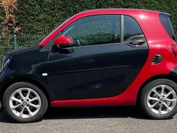 Schwarz Gebraucht 2017 Smart ForTwo Coupé Passion Kleinwagen | 12.900 € (Guter Preis)