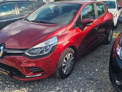 Rot Gebraucht 2019 Renault Clio IV Intens Kleinwagen | 7.490 € (Guter Preis)