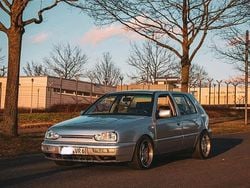 Silber Gebraucht 1993 VW Golf III Limousine | 4.899 €