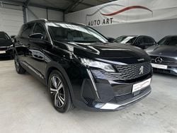 Lackierung schwarz perla nera/ Gebraucht 2021 Peugeot 5008 Allure Van / Kleinbus | 25.500 € (Fairer Preis)