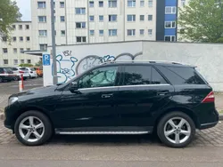 Schwarz Gebraucht 2013 Mercedes ML250 SUV | 18.900 € (Fairer Preis)
