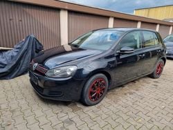 Schwarz Gebraucht 2010 VW Golf VI Trendline Limousine | 2.990 € (Superpreis)