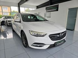 Weiß Gebraucht 2017 Opel Insignia Edition Kombi | 8.498 € (Fairer Preis)