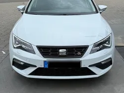 Weiß Gebraucht 2018 Seat Leon FR Limousine | 13.300 € (Fairer Preis)