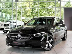 Schwarz Gebraucht 2021 Mercedes C220 Avantgarde Kombi | 30.900 € (Fairer Preis)