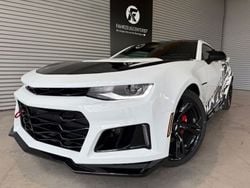 Weiß Gebraucht 2019 Chevrolet Camaro ZL1 Coupé | 26.700 € (Fairer Preis)