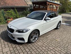 Weiß Gebraucht 2015 BMW 220 M Sport Cabrio | 24.500 € (Teuer)