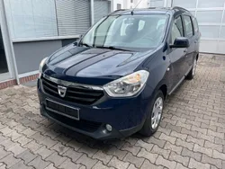 Blau Gebraucht 2014 Dacia Lodgy Lauréate Van / Kleinbus | 7.995 € (Fairer Preis)