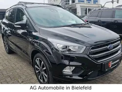 Schwarz Gebraucht 2018 Ford Kuga ST-Line SUV | 15.999 € (Fairer Preis)