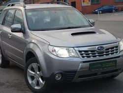 Grau Gebraucht 2012 Subaru Forester Comfort SUV | 6.990 € (Fairer Preis)