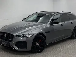Grau Gebraucht 2023 Jaguar XF Sportbrake R-Dynamic Kombi | 31.410 € (Superpreis)