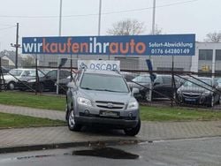 Grau Gebraucht 2011 Chevrolet Captiva LS SUV | 4.899 € (Guter Preis)