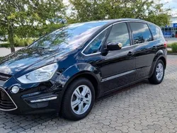 Schwarz Gebraucht 2011 Ford S-MAX Titanium S Van / Kleinbus | 12.490 €