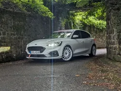 Weiß Gebraucht 2019 Ford Focus ST Limousine | 21.000 € (Fairer Preis)