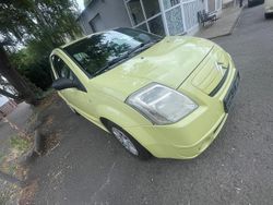 Grün Gebraucht 2005 Citroën C2 Style Kleinwagen | 1.250 € (Fairer Preis)