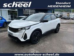 Lack weiss perlglänzend/metall Gebraucht 2021 Peugeot 3008 GT SUV | 24.690 € (Etwas zu teuer)