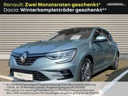 Grau Gebraucht 2021 Renault Mégane IV Intens Limousine | 16.880 € (Guter Preis)