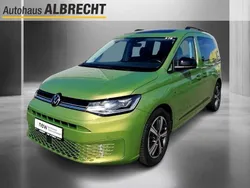 Grün Gebraucht 2021 VW Caddy Move Van / Kleinbus | 28.990 € (Guter Preis)