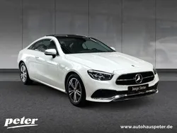 Polarweiß Gebraucht 2021 Mercedes E220 Avantgarde Coupé | 42.610 € (Fairer Preis)