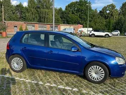 Blau Gebraucht 2004 VW Golf V Kleinwagen | 4.500 € (Etwas zu teuer)