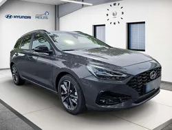 Grau Neu 2024 Hyundai i30 Advantage Limousine | 25.650 € (Etwas zu teuer)