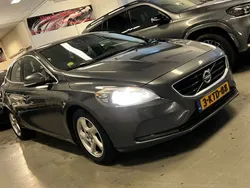 Grau Gebraucht 2013 Volvo V40 Kombi | 5.750 € (Superpreis)