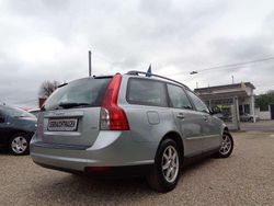 Silber Gebraucht 2008 Volvo V50 Kombi | 2.450 € (Fairer Preis)
