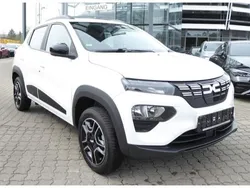 Weiß Gebraucht 2022 Dacia Spring Essentiel Kleinwagen | 10.480 € (Fairer Preis)