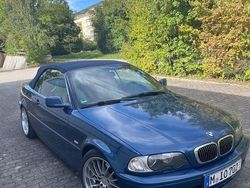Blau Gebraucht 2001 BMW 325 Sport Line Cabrio | 6.990 € (Guter Preis)