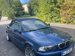 Blau Gebraucht 2001 BMW 325 Sport Line Cabrio | 8.490 € (Fairer Preis)