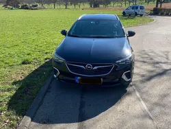 Schwarz Gebraucht 2018 Opel Insignia Kombi | 15.500 € (Fairer Preis)